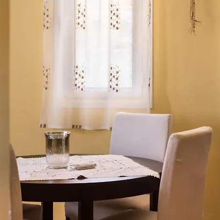 Modern 15 Mins From The Town Of Lefkas Appartamento *